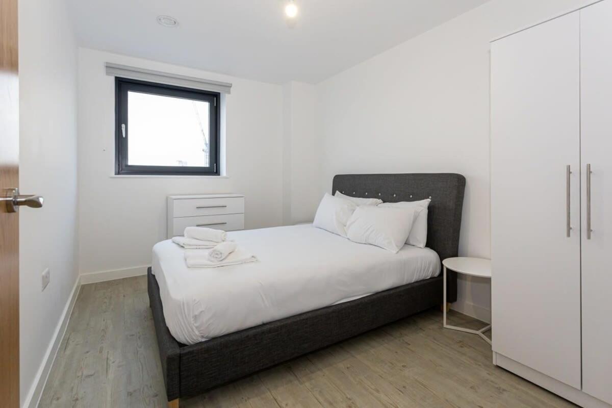 Stunning 2 Bed Apartment In Salford Amazing Views Manchester Exterior foto